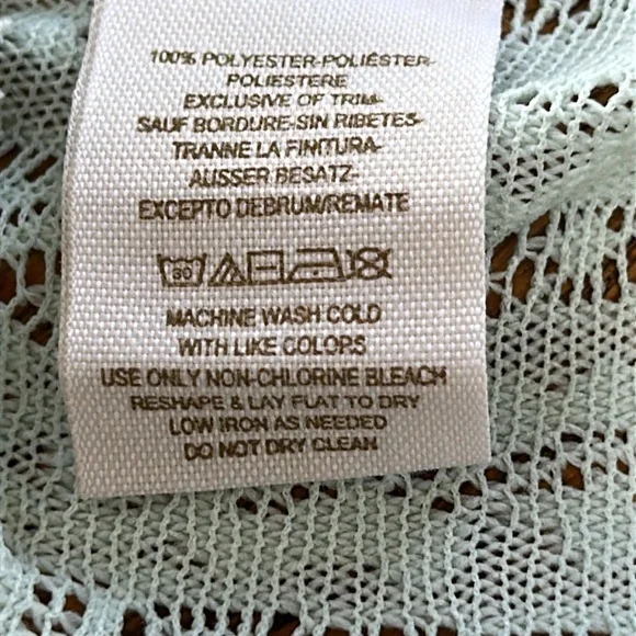 Free People mint green lace racerback tank top with crochet details. Size Medium - Picture 4 of 16